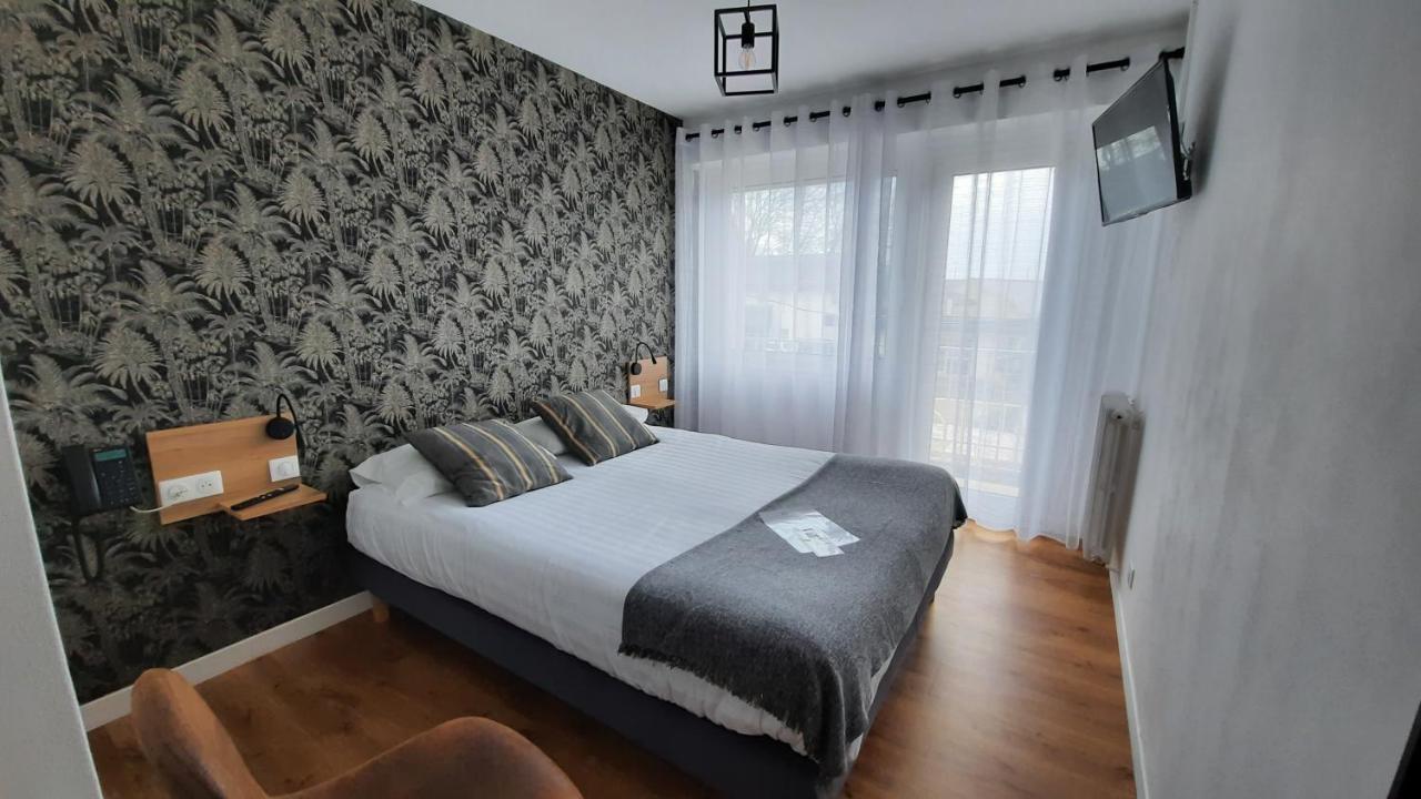 Au Bon Accueil Hotel Perros-Guirec Bagian luar foto