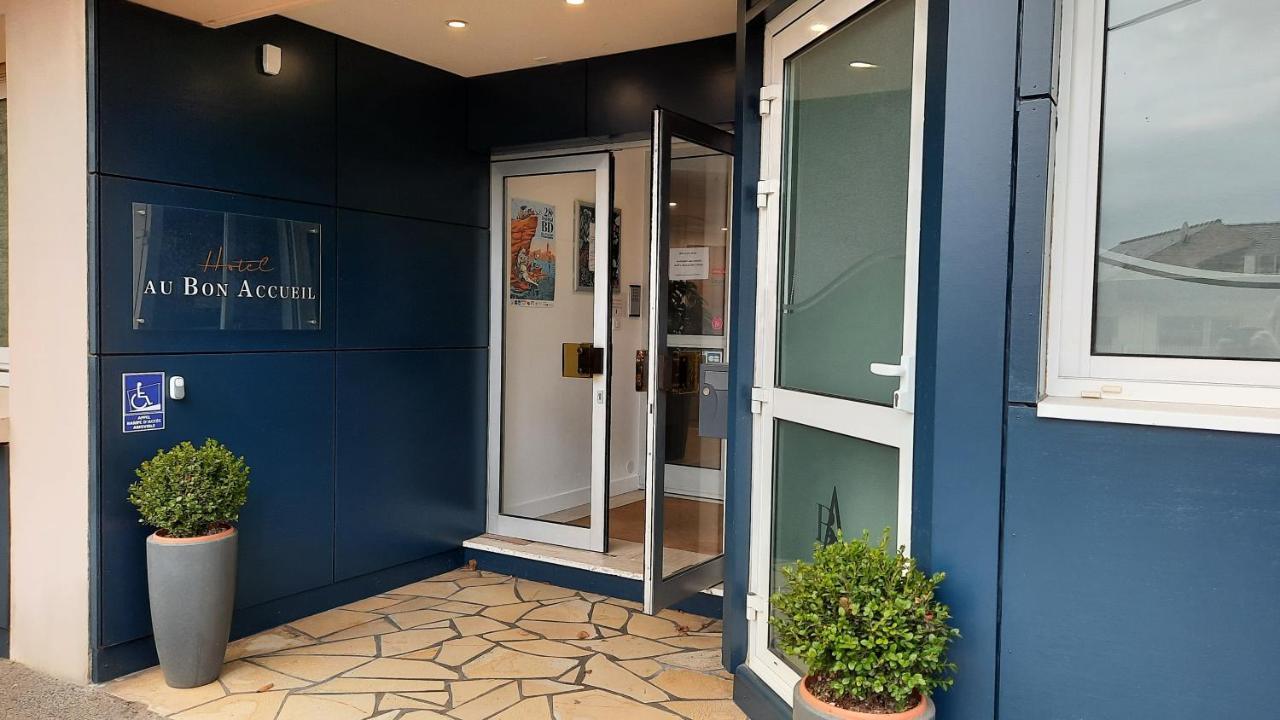 Au Bon Accueil Hotel Perros-Guirec Bagian luar foto