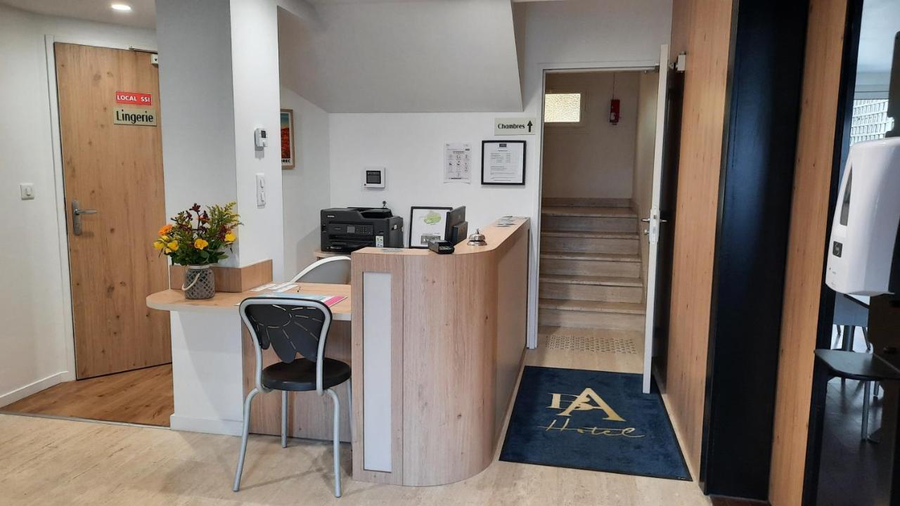 Au Bon Accueil Hotel Perros-Guirec Bagian luar foto